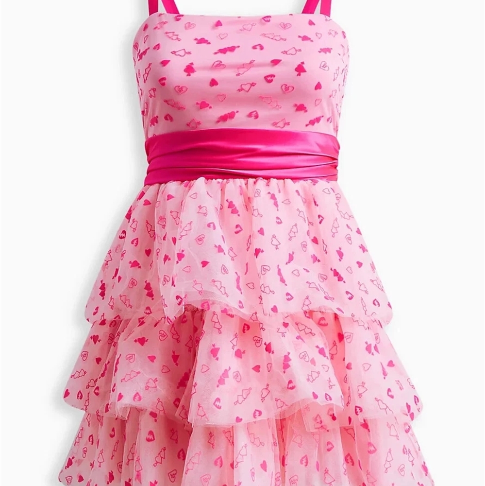 NWT Betsey Johnson/Torrid Vibrant Pink Heart Dress